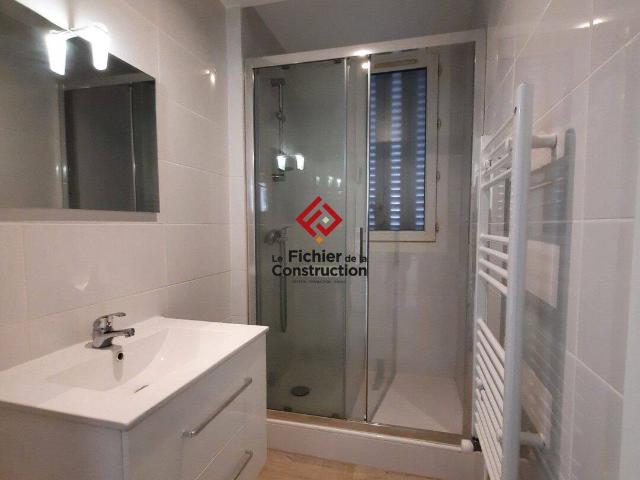 Un appartement de type 3 pièces + cuisine