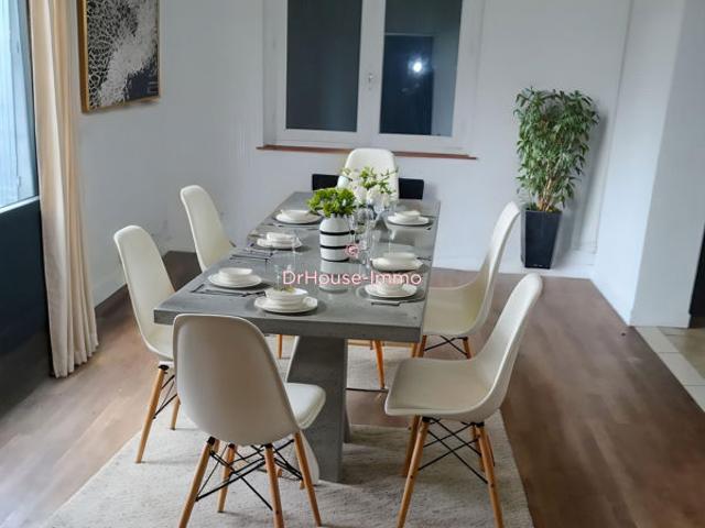 Un bien, deux possibilités ! Maison avec studio à vendre en Corrèze. Idéal pour un projet familial ou locatif !