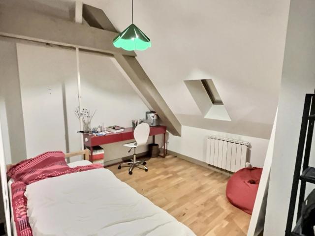 Un bien rare au cœur d'un ancien couvent entièrement réhabil. 84m² Sainte Foy lès Lyon