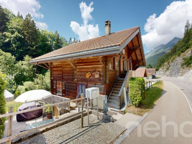 Un chalet plein de charme dans un écrin de verdure
