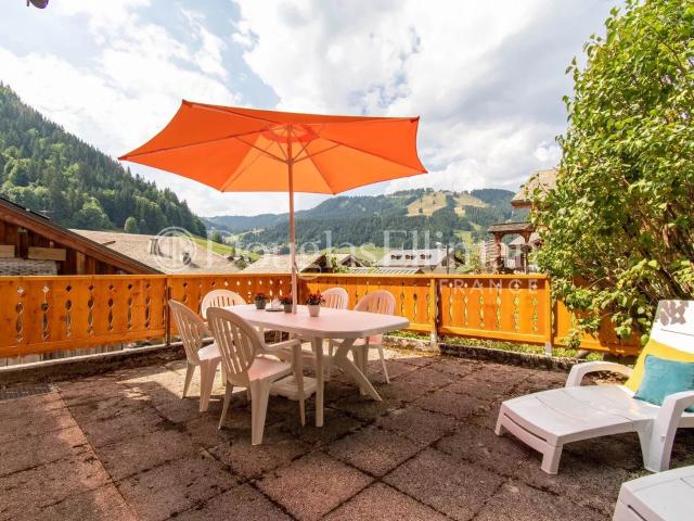Un chalet traditionnel de 6 chambres et 4 salles de bain dan. 150m² Morzine Avoriaz