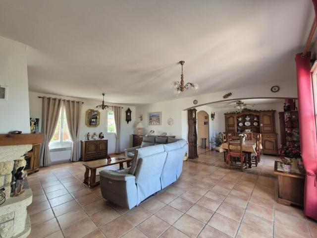 Un coin de paradis en Provence. Régusse Haut Var Proven