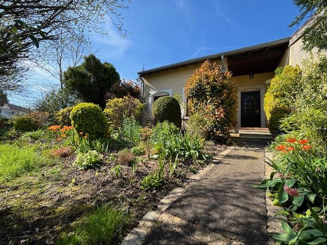 Un coin de paradis ! Propriété exceptionnelle, Maison d'architecte, Commercy, 355 m2 habitables, 30 ares