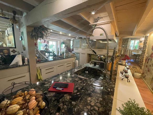 Un Cottage au sein de la Corrèze 282m² Chamboulive