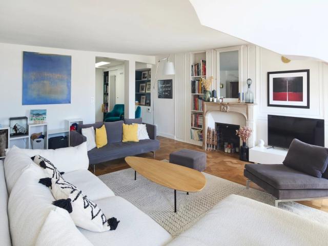 Un duplex de charme à deux pas du jardin du Luxembourg 131m² Paris 6ème
