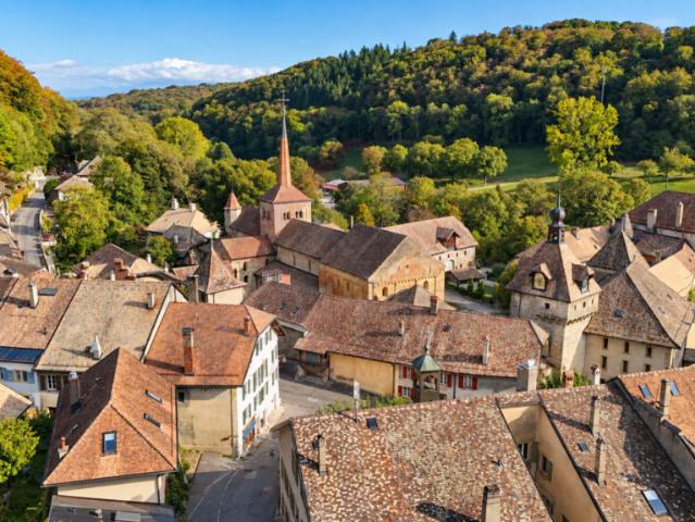Romainmôtier Duplex de 3 pièces, env. 130 m², disponible de suite