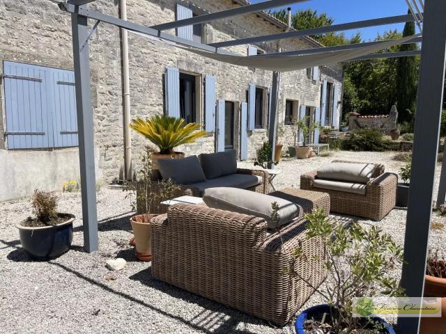 Un ensemble immobilier de charme aux multiples possibilités! 330m² Val d'Auge