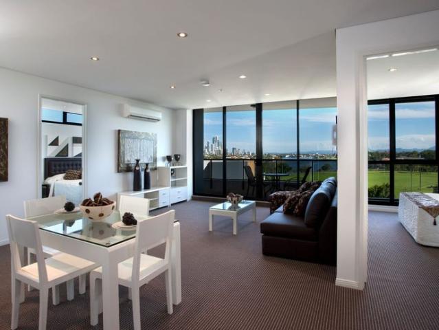 UN FURNISHED 2 BEDROOM APARTMENT WITH STUDY
