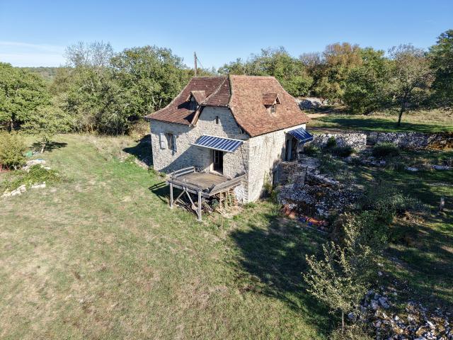 Un havre de paix au cœur des grands espaces: maison de caractère sur 10 hectares