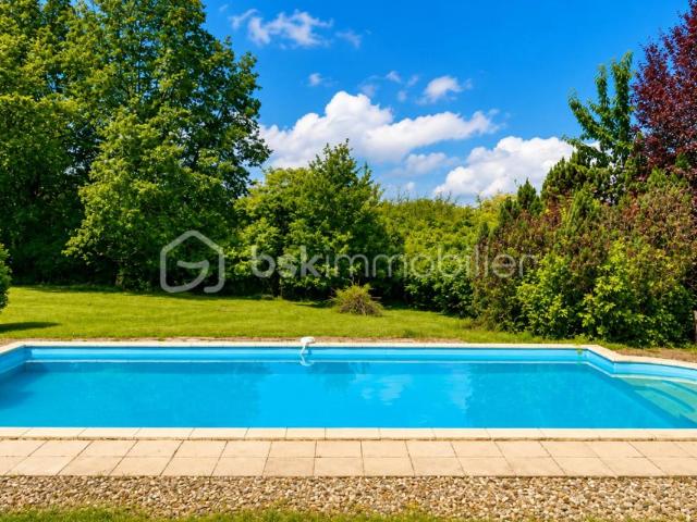 Plain pied 3 chambres, piscine, pas de vis à vis