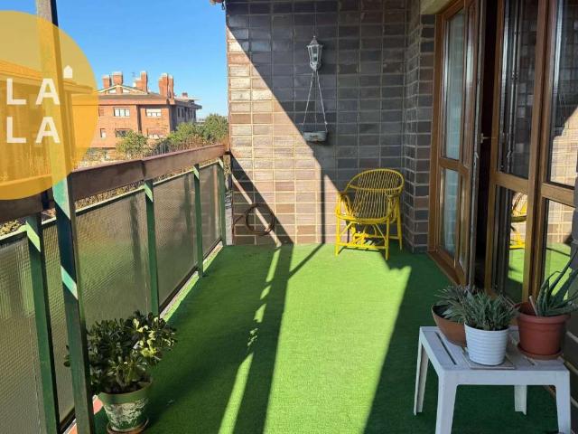 Un Hogar con Gran Terraza Orientada al Sur