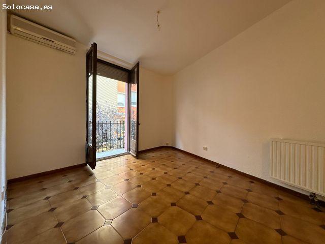 UN HOGAR CON LUZ, ESPACIO Y ENCANTO EN EL CENTRO DE ZARAGOZA