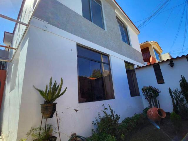 UN HOGAR ENCANTADOR EN LA UBICACIÓN PERFECTA: SAN JERÓNIMO