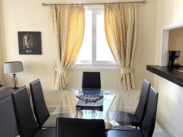 Un impresionante apartamento de dos dormitorios y dos baños. 114m² Puerto Romano