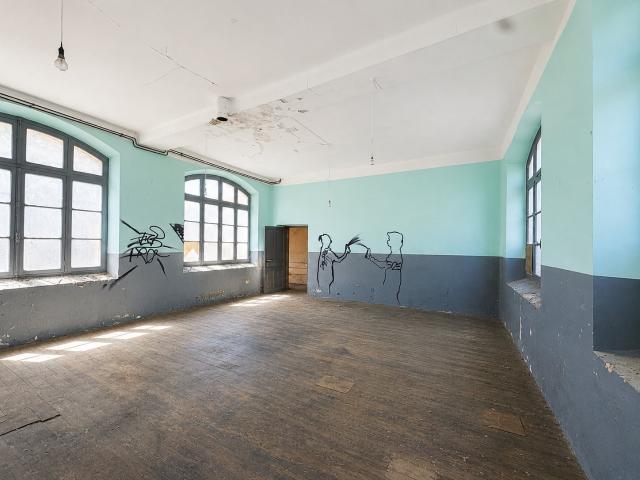 Un lieu unique à réinventer Ancienne école de village