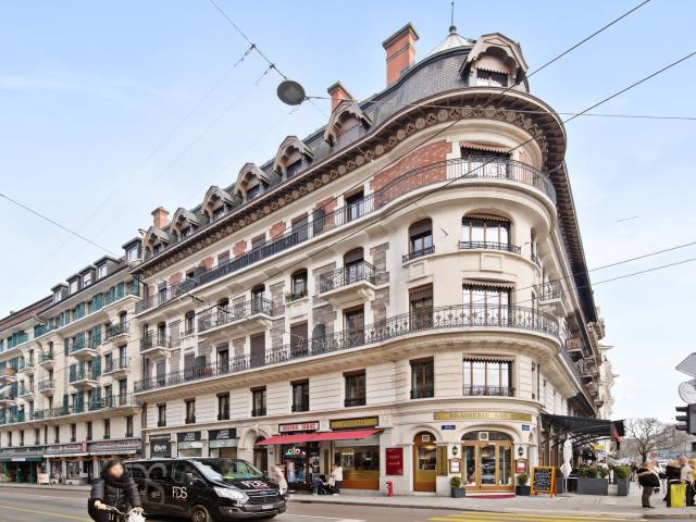 Un logement familial au coeur des Eaux Vives! Garantie de loyer gratuite !