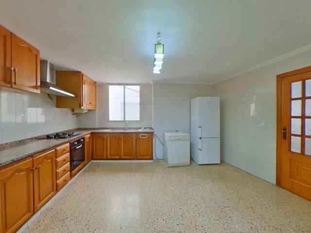 Un lugar para disfrutar de tu hogar, con vistas al mar y la montaña