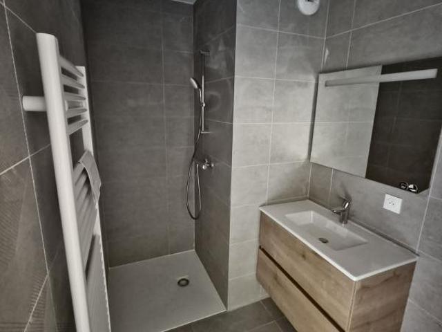 Un nouveau programme mixant appartements et chalets neufs, s. 61m² Morzine Avoriaz