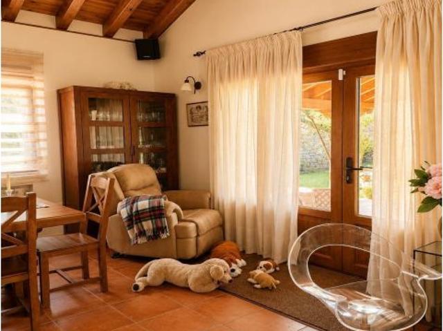 Un oasis de tranquilidad en Cantabria: chalet independiente con jardín de revista