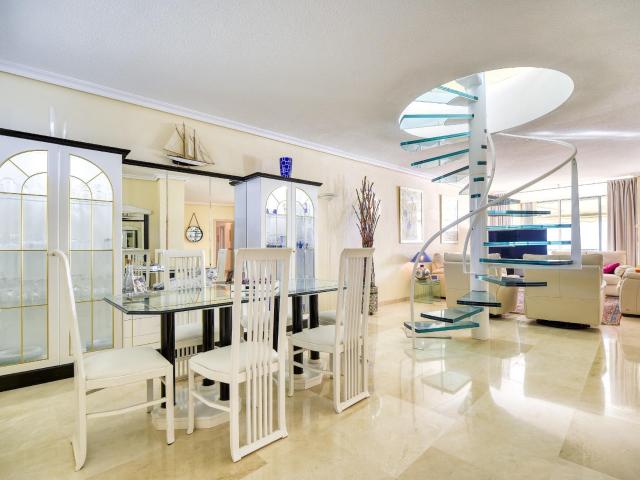 Un oasis privado de lujo con terraza panorámica, jacuzzi y v. 451m² Adeje