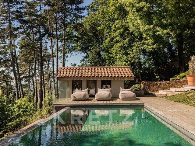 Un panorama rare aux portes de Lyon 180m² Saint Cyr au Mont d'Or