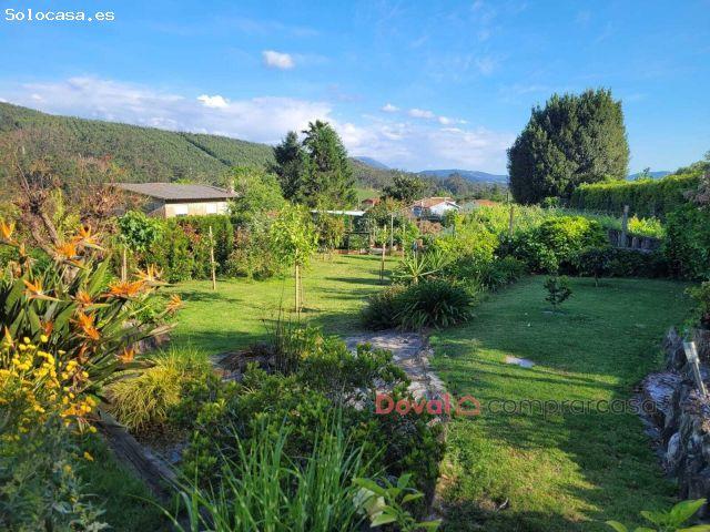 Un Paraíso en O Rosal: chalet exclusivo con piscina y vistas al valle