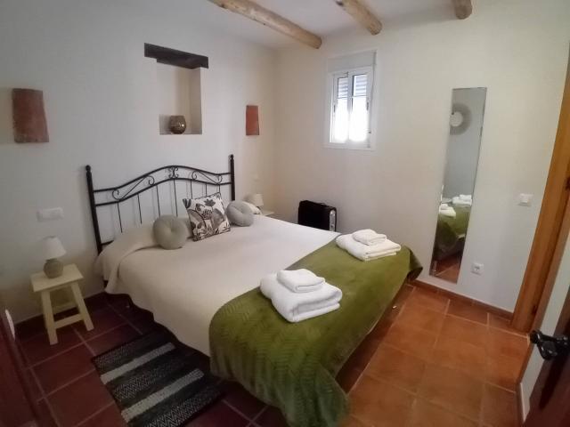 Un pequeño y único complejo de apartamentos turísticos en ve. 373m² Gaucín