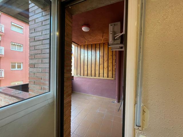 Un piso amplio y luminoso en Sabadell, listo para imaginar tu próxima etapa