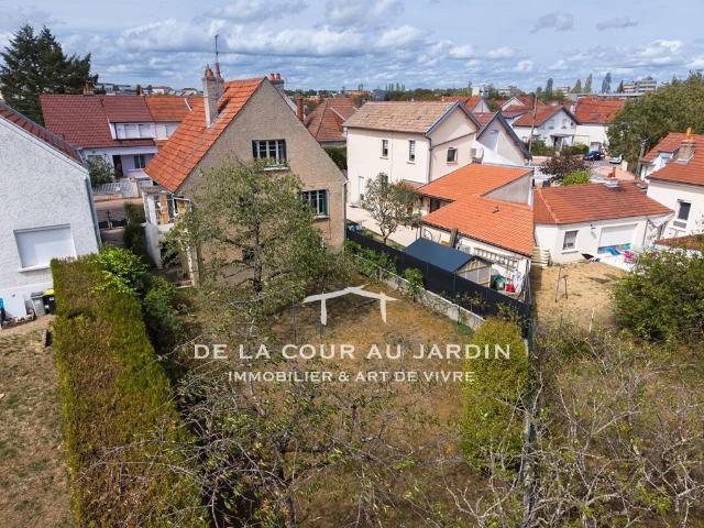 Un potentiel rare dans un cadre préservé 115m² Dijon