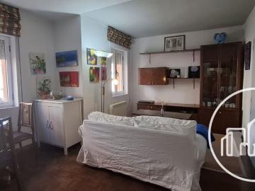 UN PRIMERO SIN ASCENSOR EN ALQUILER PARA EL MES DE JULIO