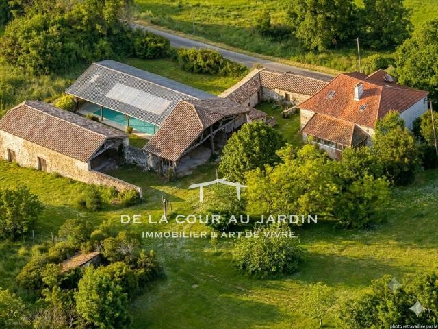 Un Refuge Hors du Temps à 5mn du centre du village