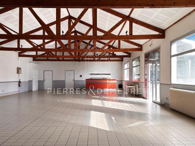 Un Site Touristique A Reinventer En Berry 850m² Velles