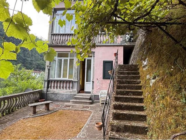Un Sogno Liberty sul Fiume Lima: La Tua Villa Esclusiva a Ba. 180m² Bagni di Lucca villa