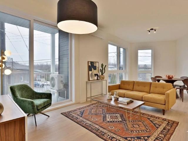 Un Spacieux Appartement 4 1/2