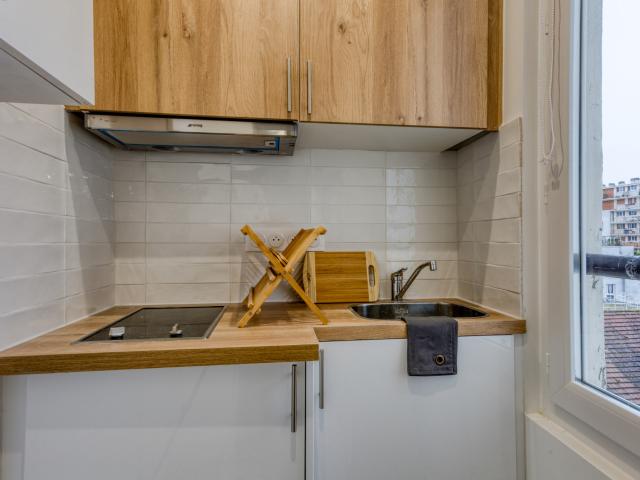 Un studio de 14,01 m² – 19 Passage Boudin 75020 Paris