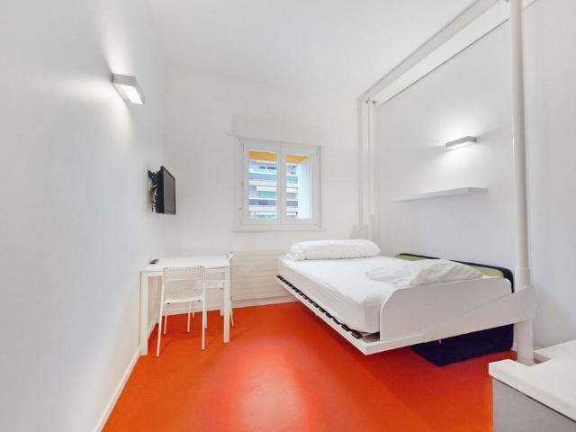 Un studio meublé – Bon TL CHF 300.00 offert !