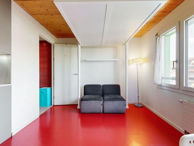 Un studio meublé – Bon TL CHF 300.00 offert !
