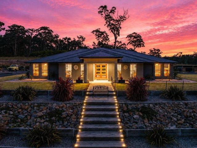 UNMATCHED COASTAL LIVING