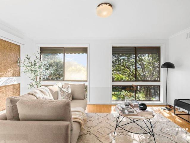 Unmatched Streetfront Style, Unbeatable Single Level Setting