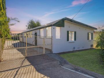 Unmissable Investment or Future Development Opportunity!