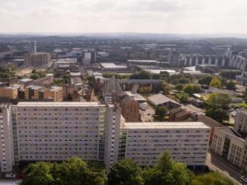 Glasgow, Glasgow and Clyde Valley - Balcony
