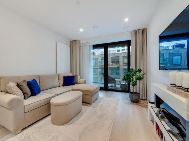 unnamed road, London, E16 2AL, United Kingdom | 2 bed apartment for rent #139543759 | Rentberry