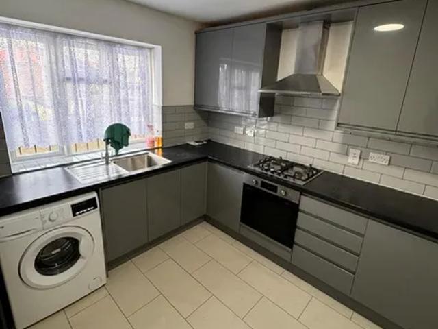 unnamed road, London, IG11 9EE, United Kingdom | 6 bed apartment for rent #139069685 | Rentberry