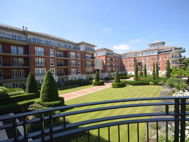 unnamed road, London, TW1 2TQ, United Kingdom | 3 bed apartment for rent #134170338 | Rentberry
