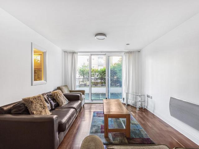 unnamed road, London, TW8 0BH, United Kingdom | 2 bed apartment for rent #38802435 | Rentberry