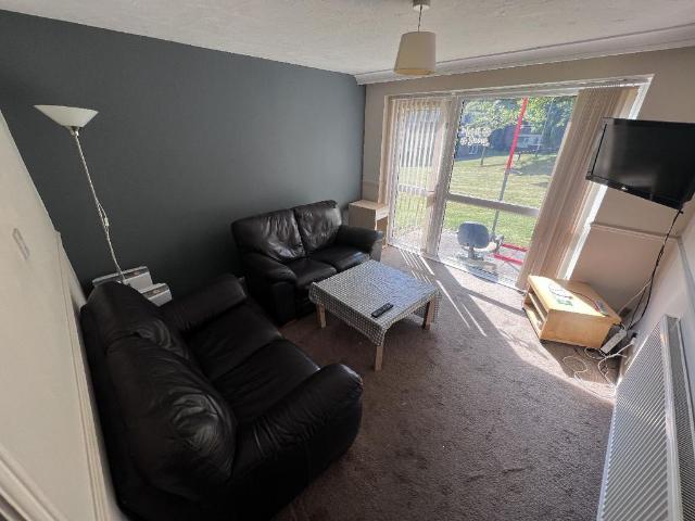 unnamed road, Metchley, B15 3LX, United Kingdom | Room for rent #116220523 | Rentberry