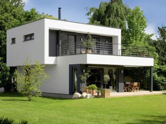 Una casa moderna y práctica con estructura prefabricada. Para ver más modelos y precios visite nuestra página web
