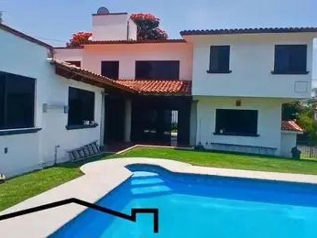 Una Casa Muy Campestre Con Amplios Espacios En Renta Con Alb