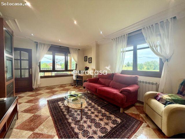 UNA CASA PARA VIVIRLA, DISFRUTARLA Y CREAR RECUERDOS