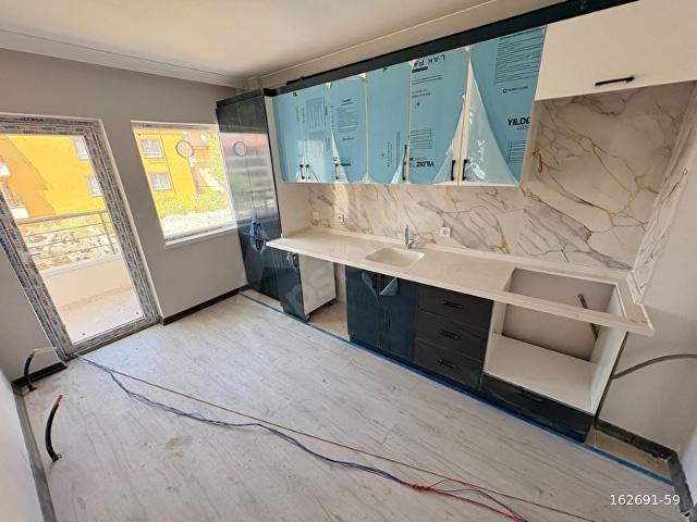 ŞUNA Bİ BAK CADDENİN GÖZDESİ SATİŞTA 3+1 135 M2